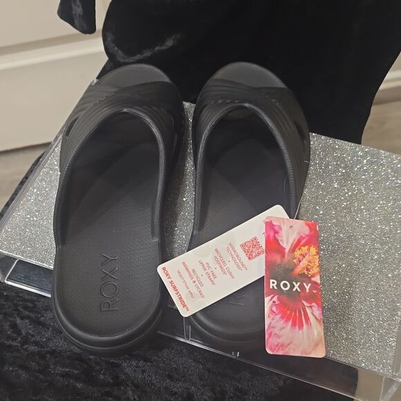 Roxy Rivie Slide Sandals- Black - Picture 8 of 8